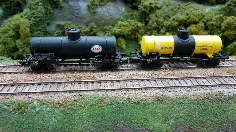 Voie d'exposition - Photo wagons.